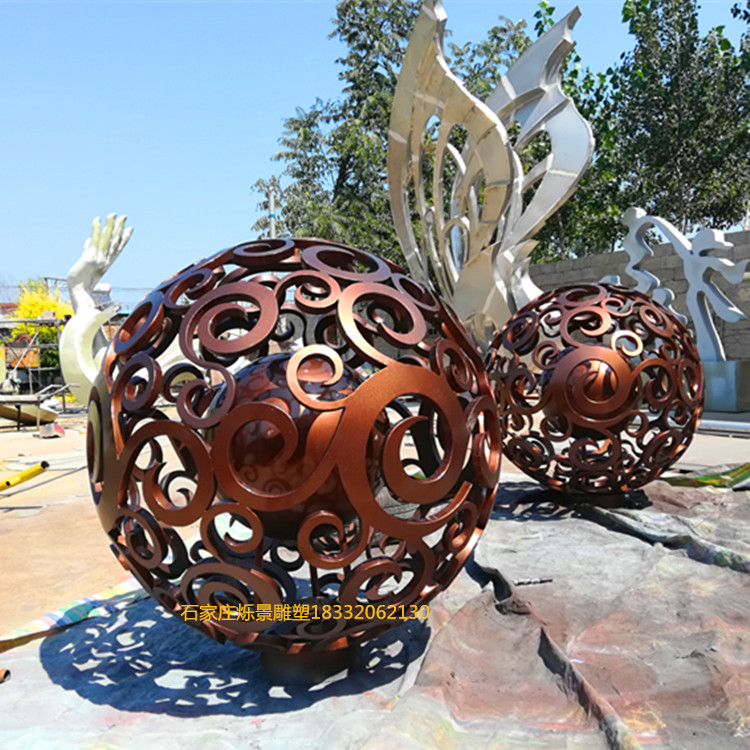 厂家直销不锈钢镂空圆球雕塑1