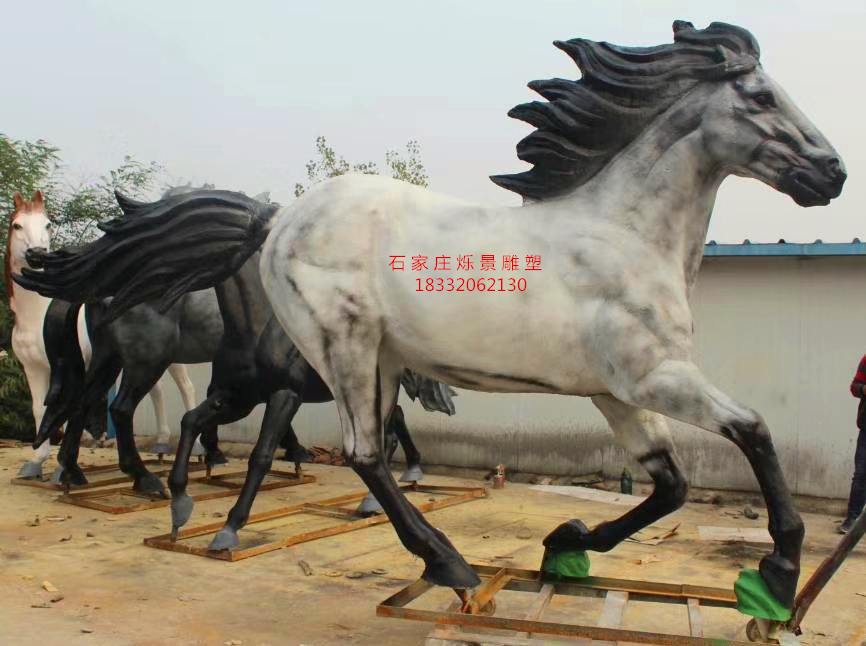 玻璃钢母子马雕塑2