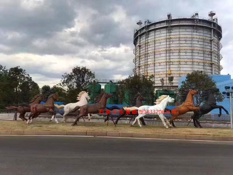 ���R�T�~������������R����